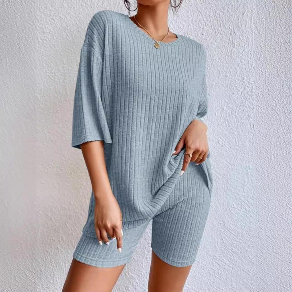 Casual Solid-color Spring Round-neck Loose-fitting Women's Short Pants Set