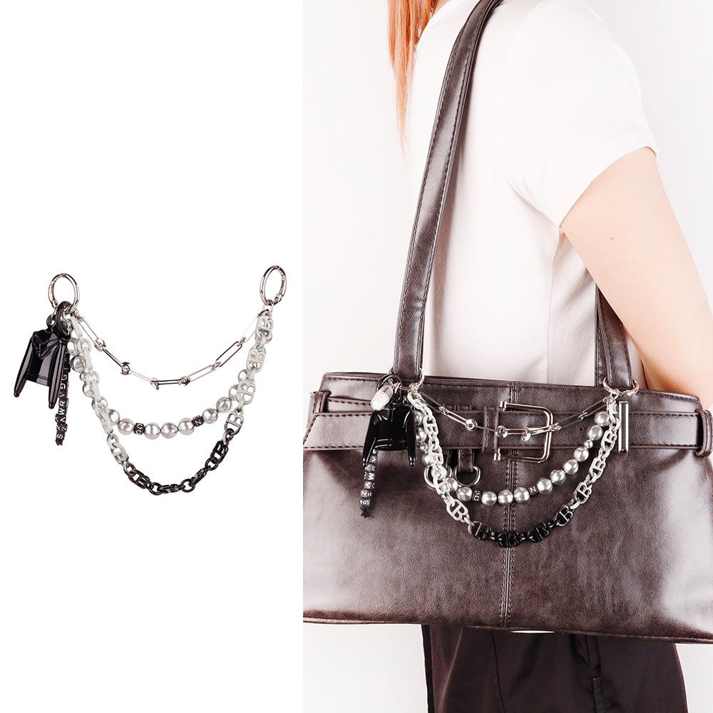 

Ins style personality trend resin alloy chain double hanging bag pendant mobile phone hanging chain accessories keychain trouser hanger