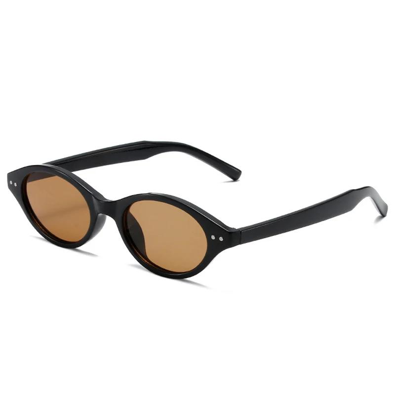 Nowe Małe Owalne Okulary Przeciwsłoneczne Damskie Retro Kolory Cukierkowe UV400 Męskie Modne Nity Okulary Przeciwsłoneczne