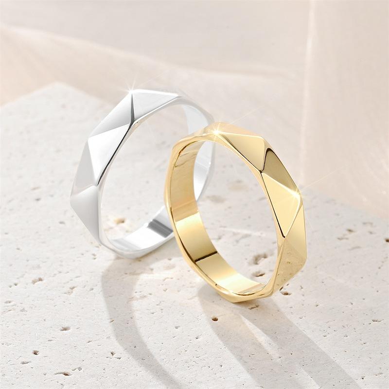 High-end Personalized Rhombus Ring, Niche Fashion Hand Jewelry Couple Ring, with Jewelry