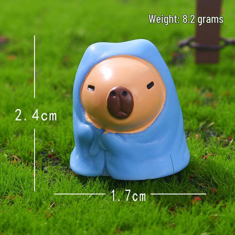 Miniature Capybara and Pig Resin Desktop Ornament