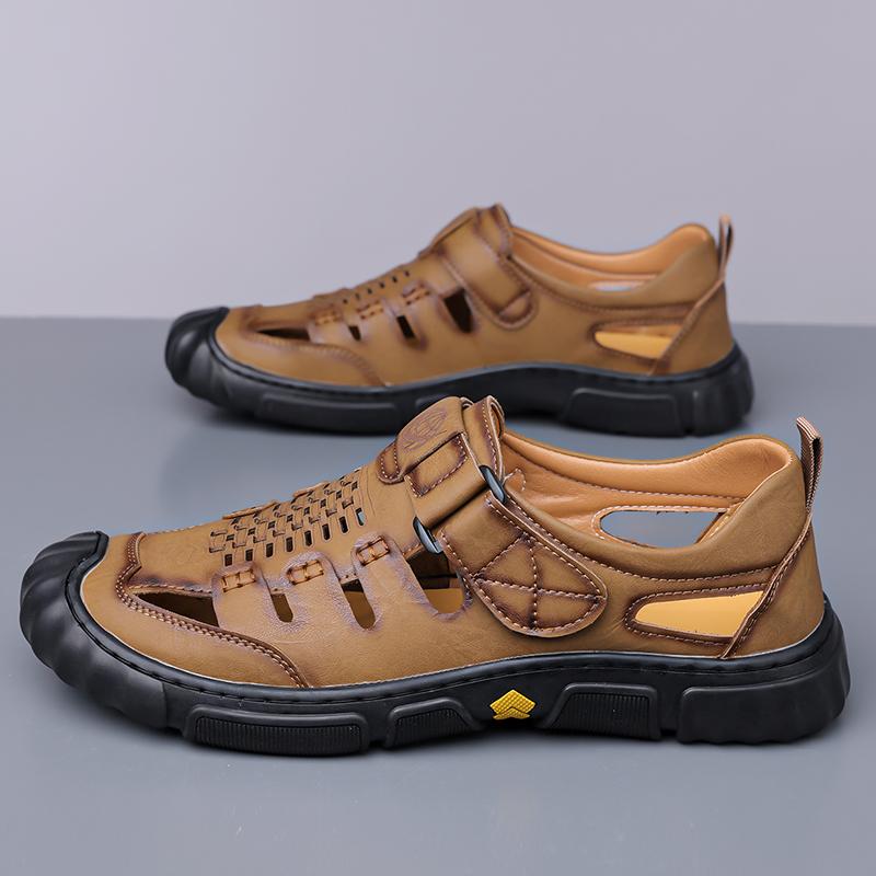 Fashion Walk Mens Sandals Outdoor Beach Flats Anti-collision Toe Hollow Out Roman Shoes Wading Aqua Loafers Men Summer Casual Shoes