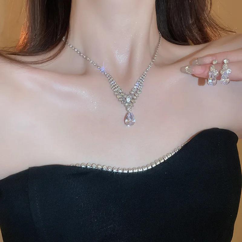 Fashion Green Stone Crystal Necklace Earrings Jewelry Set for Women Water Drop Crystal Necklace Earrings Luxury Bridal Wedding Jewelery