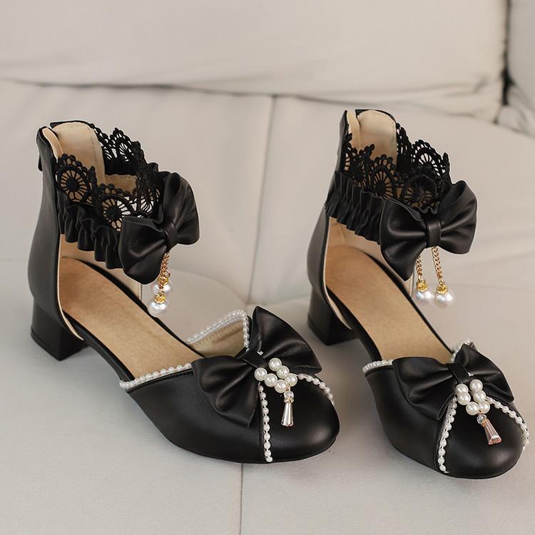 Neue chinesische Mädchenschuhe mit niedrigem Absatz, Baotou, cooler Stiefel im nationalen Stil, Schleife, süße Spitze Loli COS Hanfu Damenschuhe