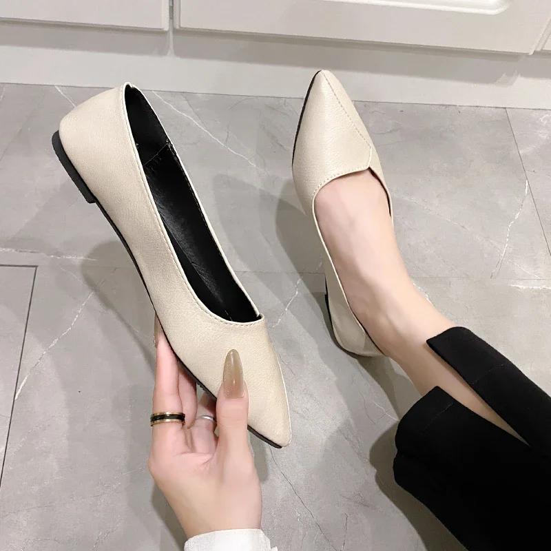 2024 Spring and Summer New Soft Leather Flat Shoes Simple Shoes Women's Pointed Toe Large Size Women's Shoes Fashion Zapatos