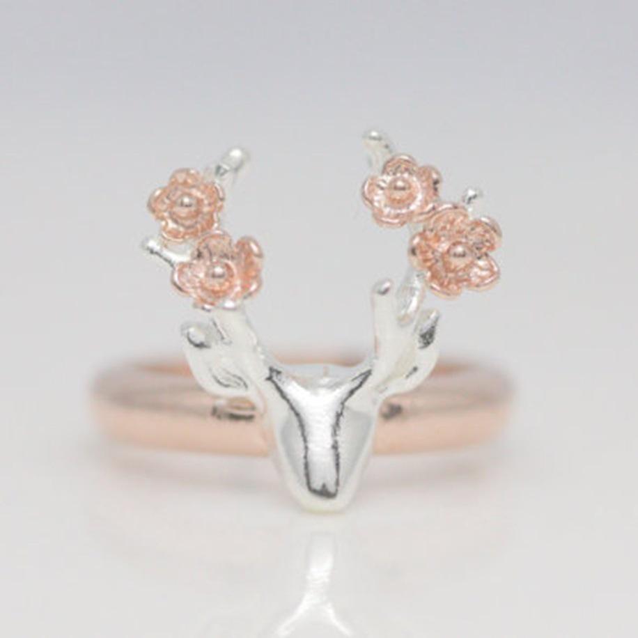 Sika Deer Ring: European & American Christmas Two-Tone Rose Gold-Plated Copper Hand Accessory