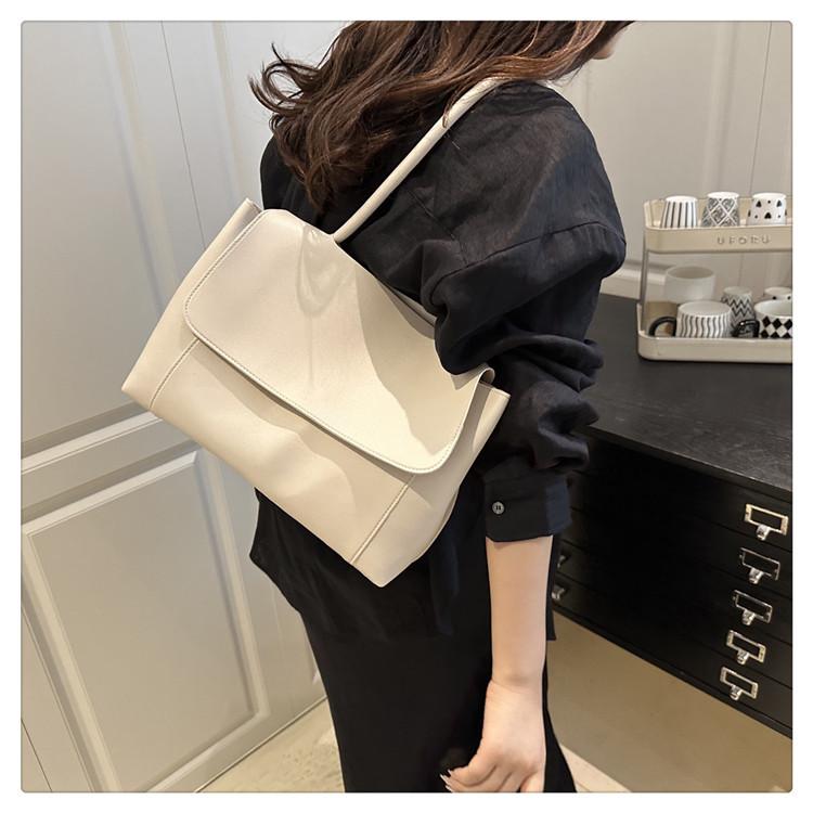 Faux Leather Tote Bag for Women Minimalist Magnetic Closure Shoulder Handbag