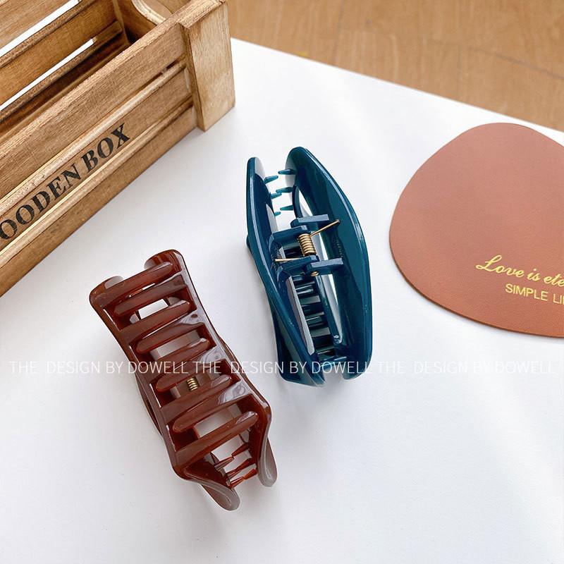 Elegant Vintage Hair Claw Clips For Women Handcrafted Minimalist Design In Deep Gray And More