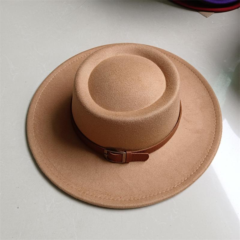 2026 Fedora Hat Winter Round Convex Flat Top Belt Accessories Rose Red Felt Jazz Hat for Men and Women Fedora Gorras