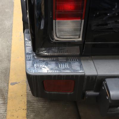 Aluminum Alloy Car Rear Bumper Both Sides Corner Guards Anti-Scratch Plate Protective Plate For Hummer H2 2003-2009 Accessories