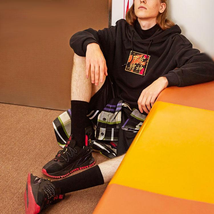 Li Ning CF Flow Series Embroidered Pullover Hoodie Men Hoodies Black AWDR520-1