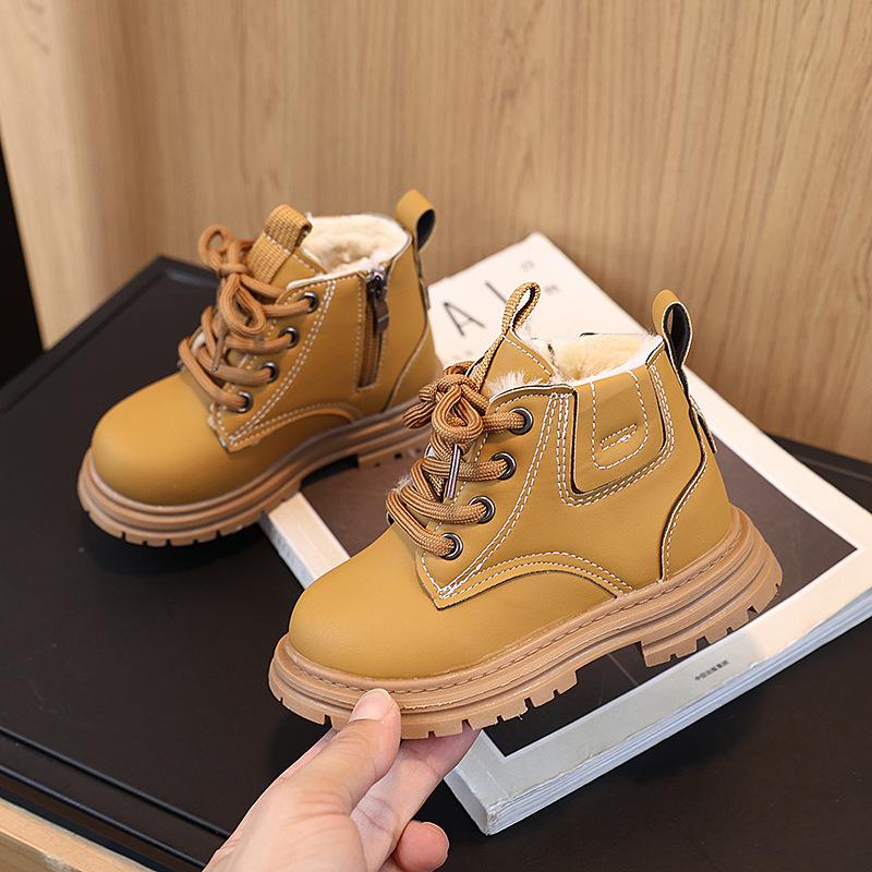 2025 Winter Kids' Warm British Style Martin Boots: Thick Leather, Non-Slip, Fleece-Lined for Boys & Girls