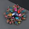 1Pcs Elegant Lapel Flower Pin Exaggerated Fashion Retro Vibrant Colorful Crystal Glass Brooch Pin Women'S Large Coat Accessories