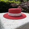 Sommerstrohhüte für Männer Frauen Banddekoration Elegantes Damen-Partykleid Flache Kappe Reise Strand Sonnenhut Chapeau Femme