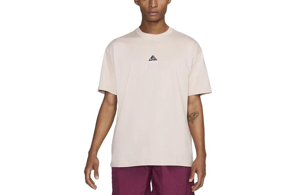 Men's Nike T Shirts Men's Flesh Crew Neck Moderate Straight Fit
