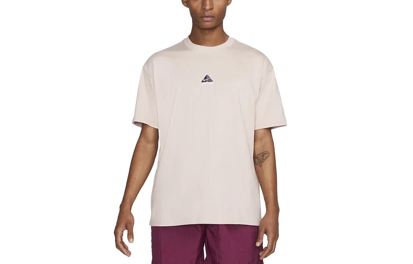 

Nike T Shirts Men s Flesh Crew Neck Moderate Straight Fit DQ1815-601 M