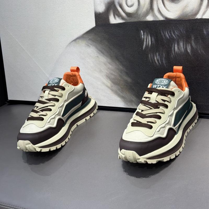 Autumn and Winter Breathable Casual Sports Shoes Non-slip Soft Sole White Shoes for Men Dad Shoes