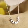 Heart Connected Collarbone Chain Women'S Cold Wind Simple Commute Sweet Three-Dimensional Six Love Necklace