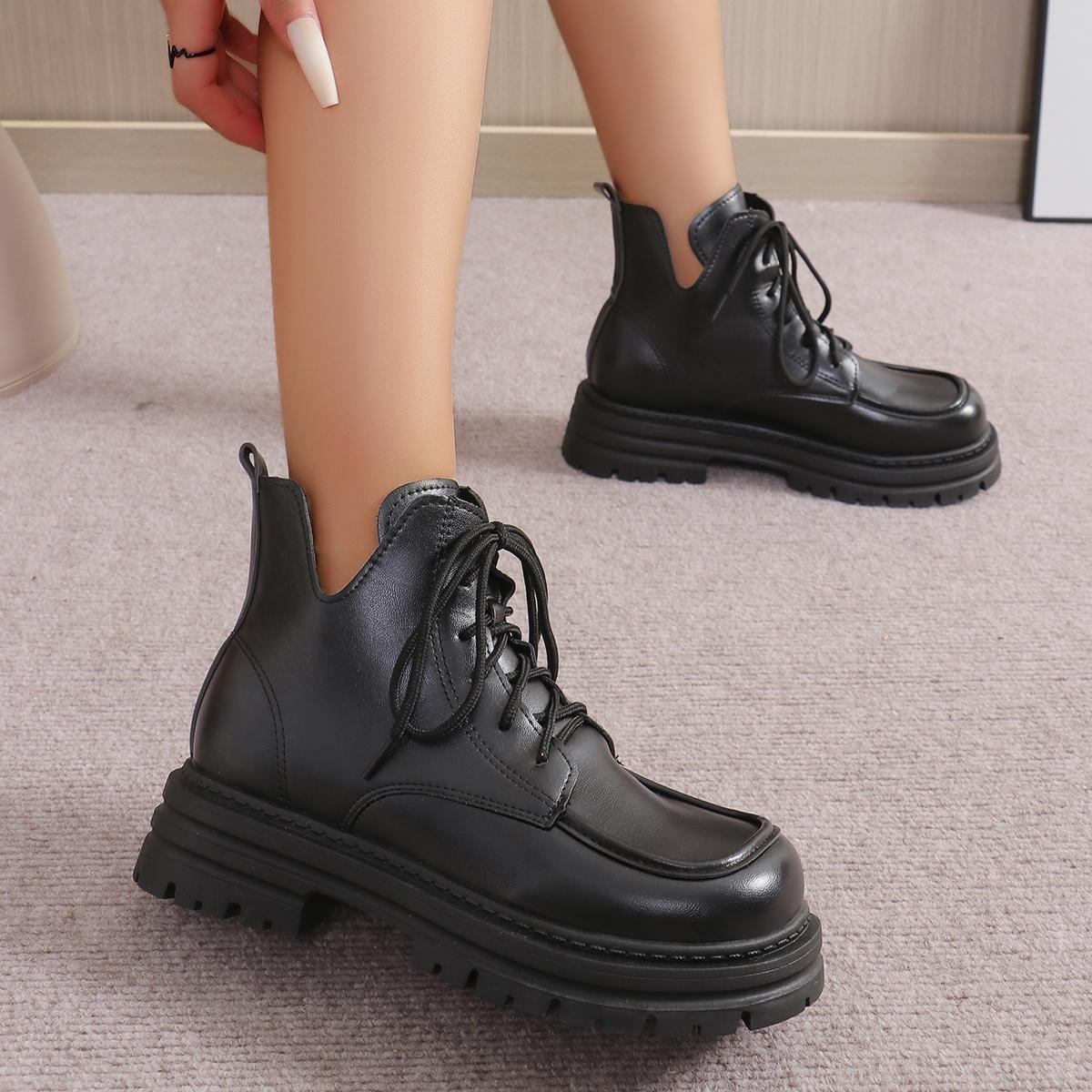 Модные женские ботинки — фото 6