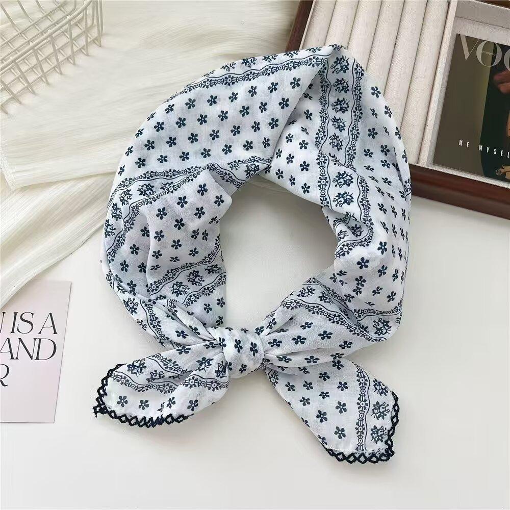 Carré en Coton Petit Carré Foulard Rétro Littéraire Petit Foulard en Soie Foulard Décoratif Petit et Frais pour Femme Cache-cou Rouge Foulard Mode Impression