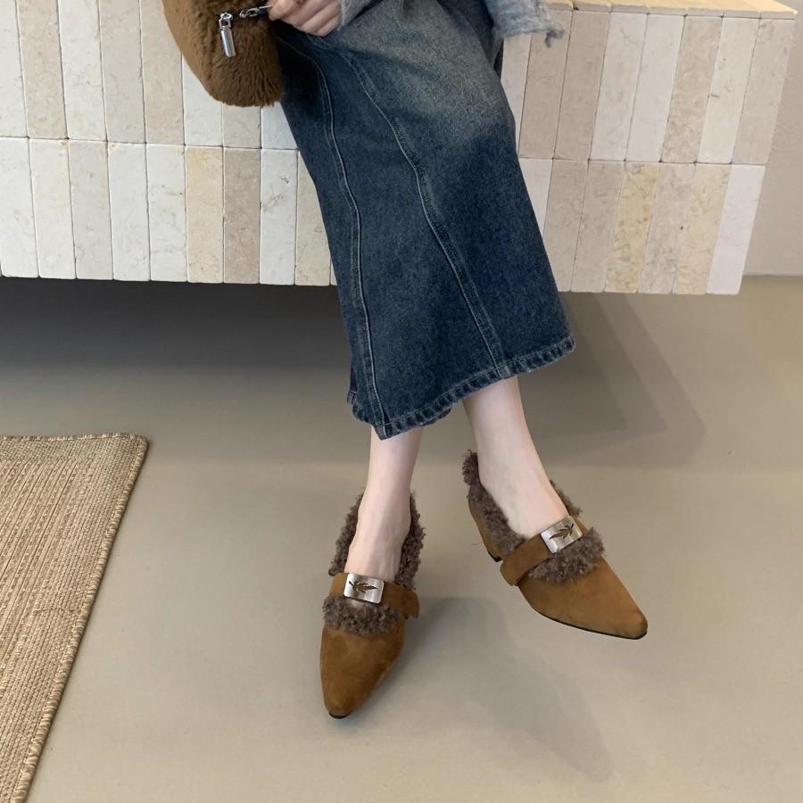 Korean version of pointed suede metal buckle with Mary Jane shoes autumn and winter fluffy light mouth single shoes