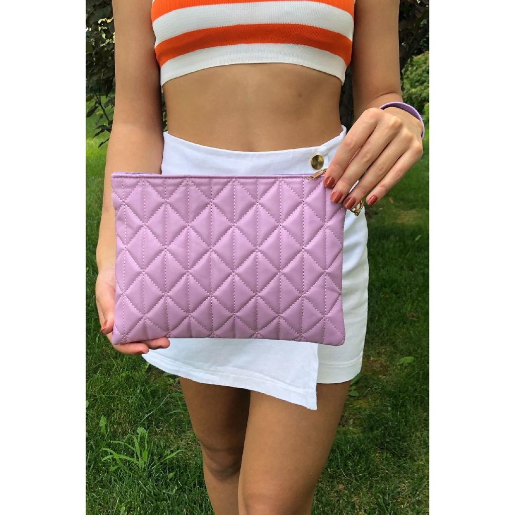 Black Patent Leather Triangle Patterned Portfolio Clutch Handbag