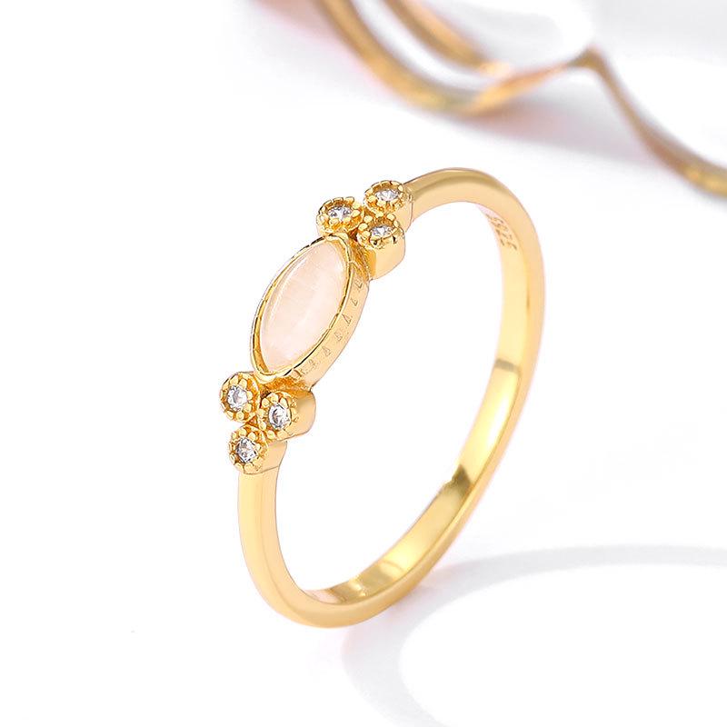 

18k Gold-Plated 925 Sterling Silver Women s Diamond-Set Ring Size 10