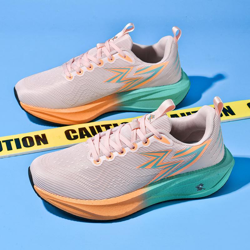 2025 New Carbon Board Running Shoes Summer Mesh Breathable Lightweight Shock-absorbing Popcorn Bottom Youth Sports Shoes