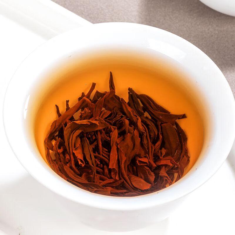 Wuyi Mountain Lapsang Souchong Black Tea Gift Set
