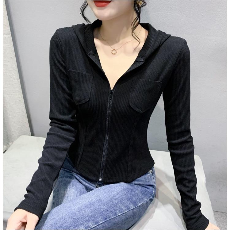 

Приталенная рубашка с капюшоном и длинными рукавами. Модная высококачественная футболка с застежкой-молнией. 2XL чёрный