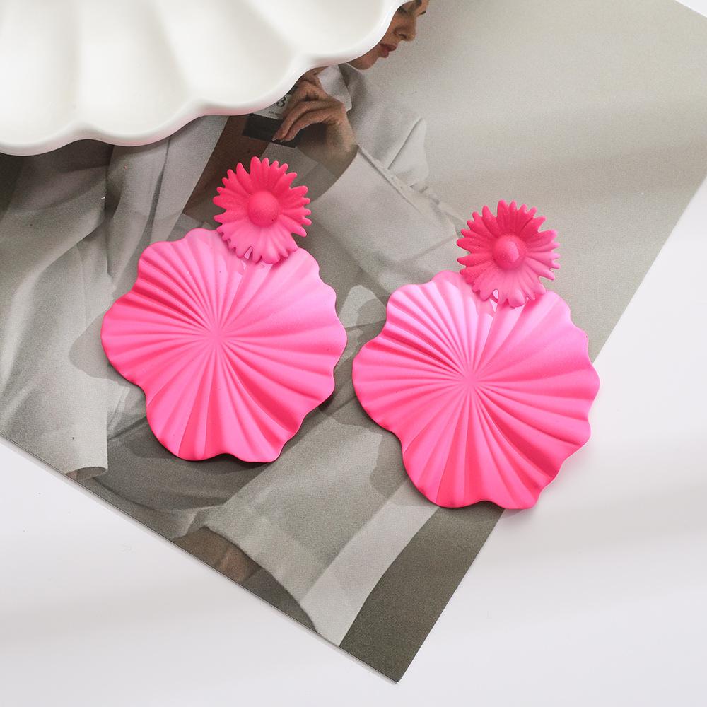 

Модные серьги-подвески для женщин