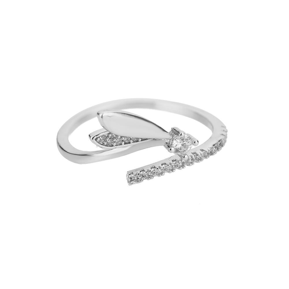 

Новое геометрическое кольцо с цирконом в форме сердца, открытое, нишевого дизайна для женщин, кольцо на палец, модные аксессуары в стиле легкой роскоши Opening Adjustable