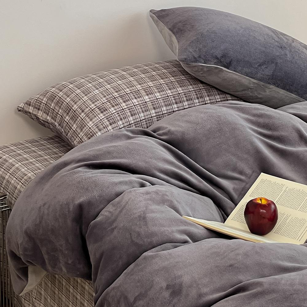 Thickened Milk Fleece Four-Piece Set, Warm Coral Fleece Bed Sheet Quilt Cover, Fleece Bedding Three-Piece Set