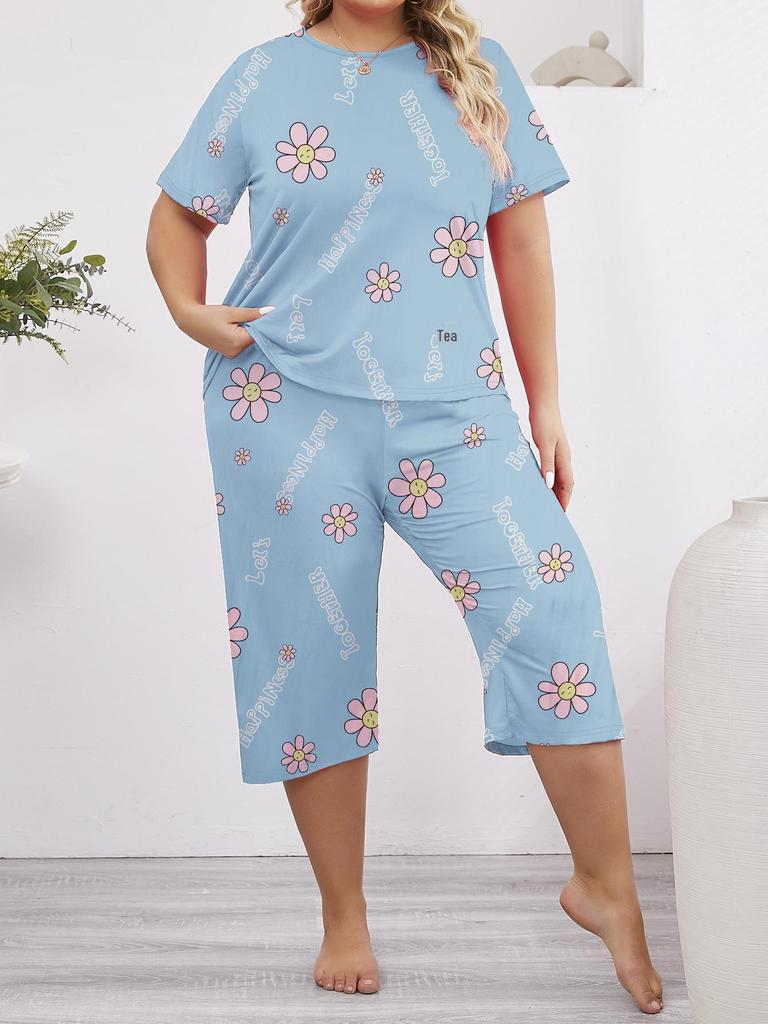 Women's Large-Size Loose Round Neck Short Sleeve Pajama Set with Cropped Pants