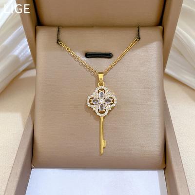 Lucky Grass Key Light Luxury Temperament Gorgeous Full Diamond Necklace Female Versatile Collarbone Chain Titanium Steel Chain