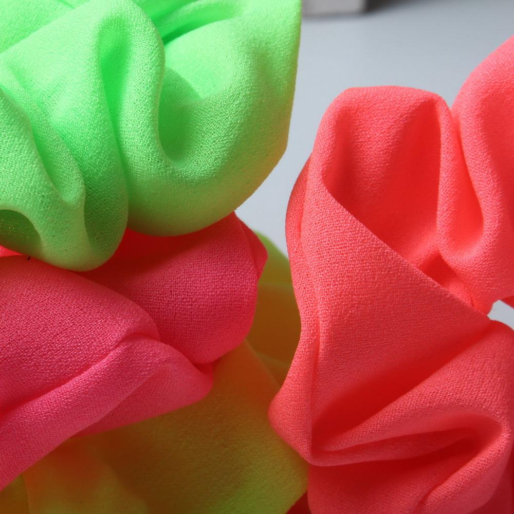 3 Stück/Los Neon Scrunchies Elastische Haargummis Dünner Stoff Bunt Zopfgummis Rosa Grün Orange Leuchtende Farbe Haaraccessoires
