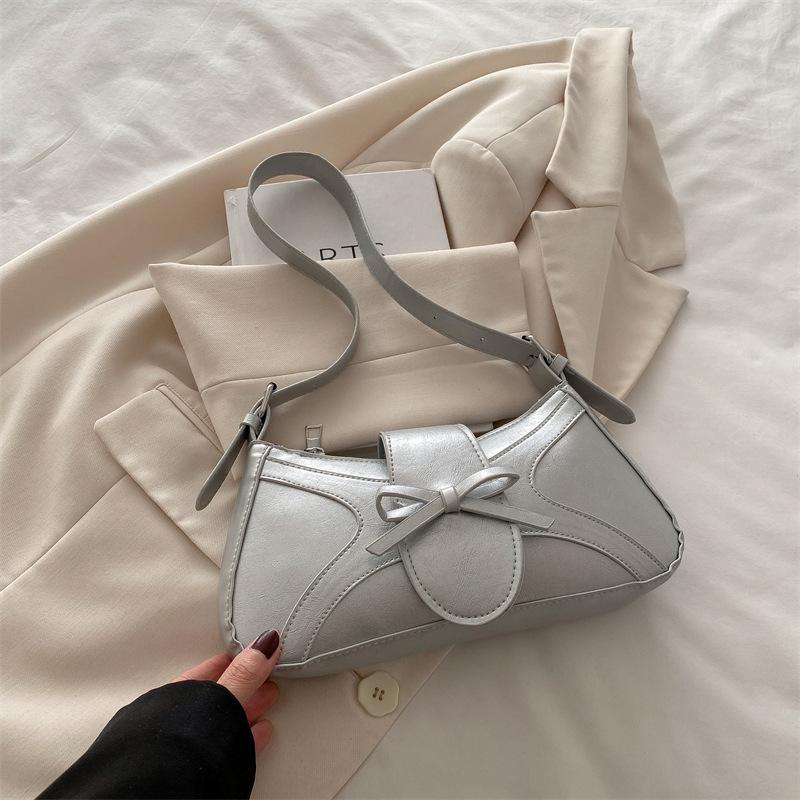 Silver small underarm bag women's 2025 new summer high-end French niche design baguette shoulder bag