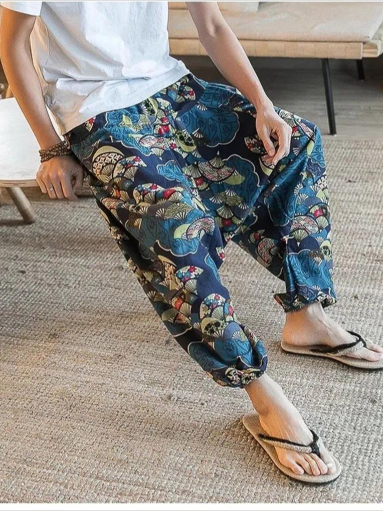 Ethnic Style Men's Polyester Casual Pants with Vintage Patterns Relaxed Fit Elastic Waistband Ankle-Cuff Design Comfortable Pants for All Seasons
