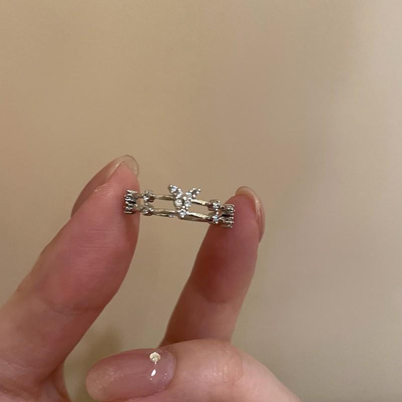 

Кольцо с геометрической формой в виде витого корейского бриллианта — универсальный модный дизайн для женщин и пар