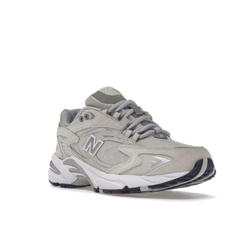New Balance 725 Moonbeam Unisex Sneakers Cream ML725G