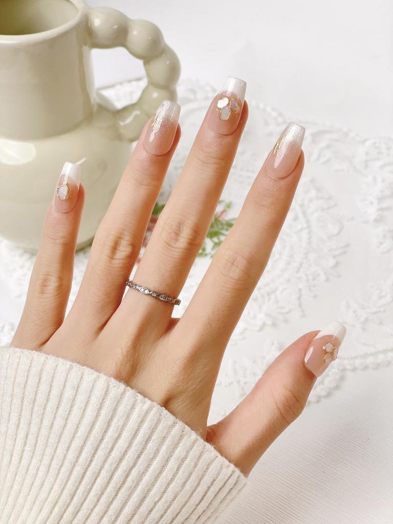 Hand-painted French Style Nail Stickers Wholesale Bejeweled Sparkling Shells Xs S M L