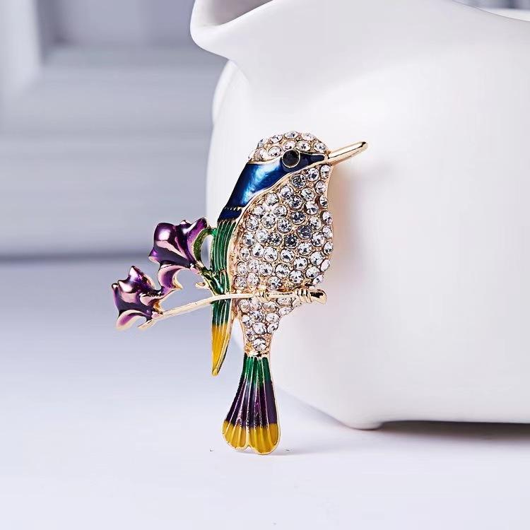 Enamel Bird Inlaid Diamond Brooch Animal Alloy Brooch