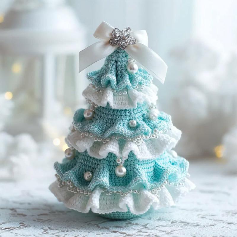 DIY Crochet Christmas Tree Kit Handmade Holiday Decoration Set Crochet Christmas Tree Craft Kit for Beginners with Detail Patter