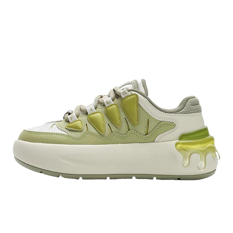 FILA Carrot 2 Comfortable Durable Low-Top Sneakers Women sneakers Light-Green F12W511208FAA