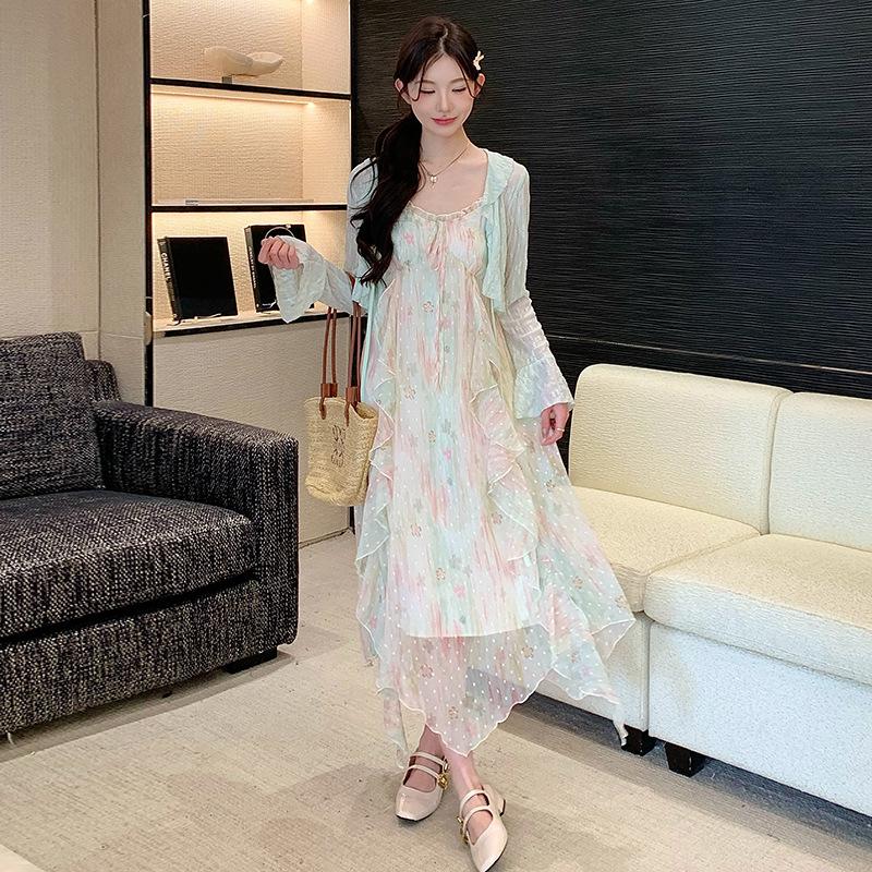 Petite Floral Maternity Dress & Lace Cardigan Set - Spring/Summer 2026 Collection 4XL