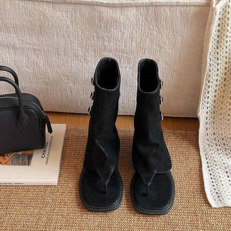 

Женские классные ботинки с плоским дном и узором «елочка» на застежке-клипсе, лето 2025, новый нишевый дизайн, универсальные короткие брюки, ботинки 39 чёрный