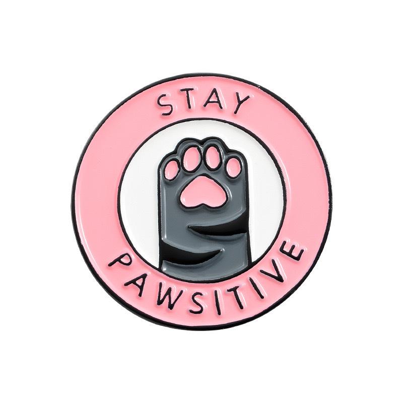 Derpy Kitten Cartoon Brooch - Cute Round Metal Cat Badge