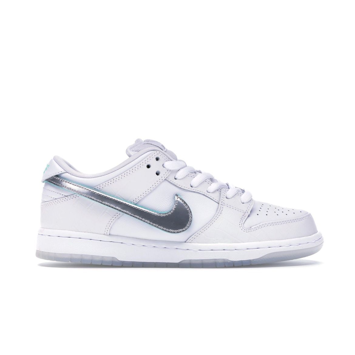 

Nike Diamond Supply Co.. Кроссовки унисекс Dunk Low Pro SB White Diamond Chrome-White BV1310-100