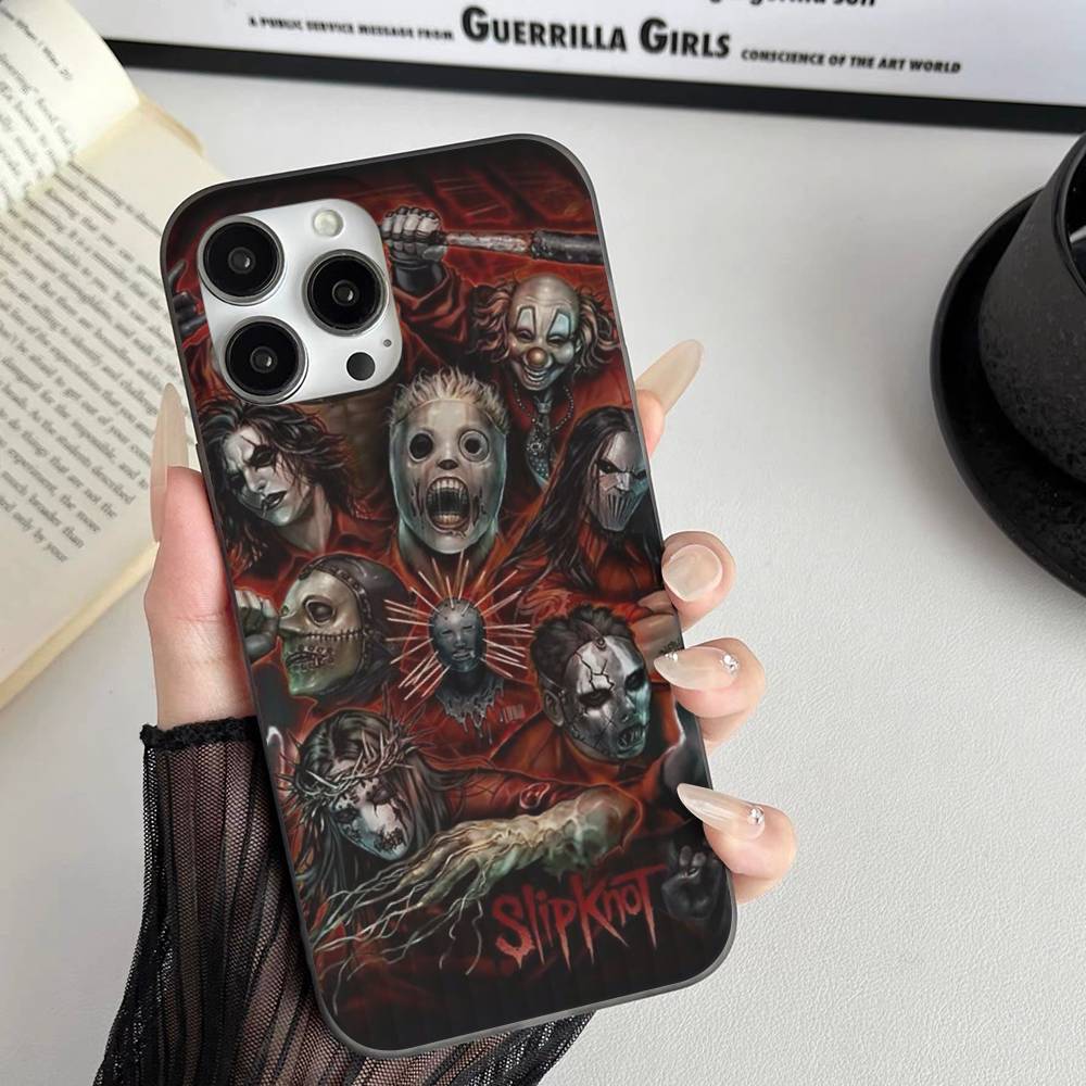 Slipknot Band For Phone 17 16 15 14 13 12 11 Pro Max Plus Pro Air Phone Case Corrugated Stripe Back Cover