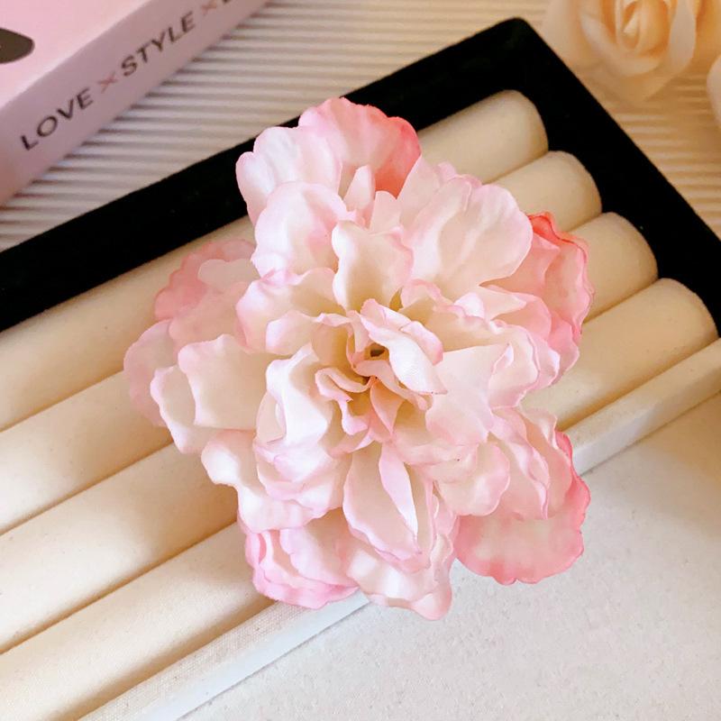 High-End Forest Style Lily Flower Hair Clip - Aesthetic Simulation Shark Grip for Women